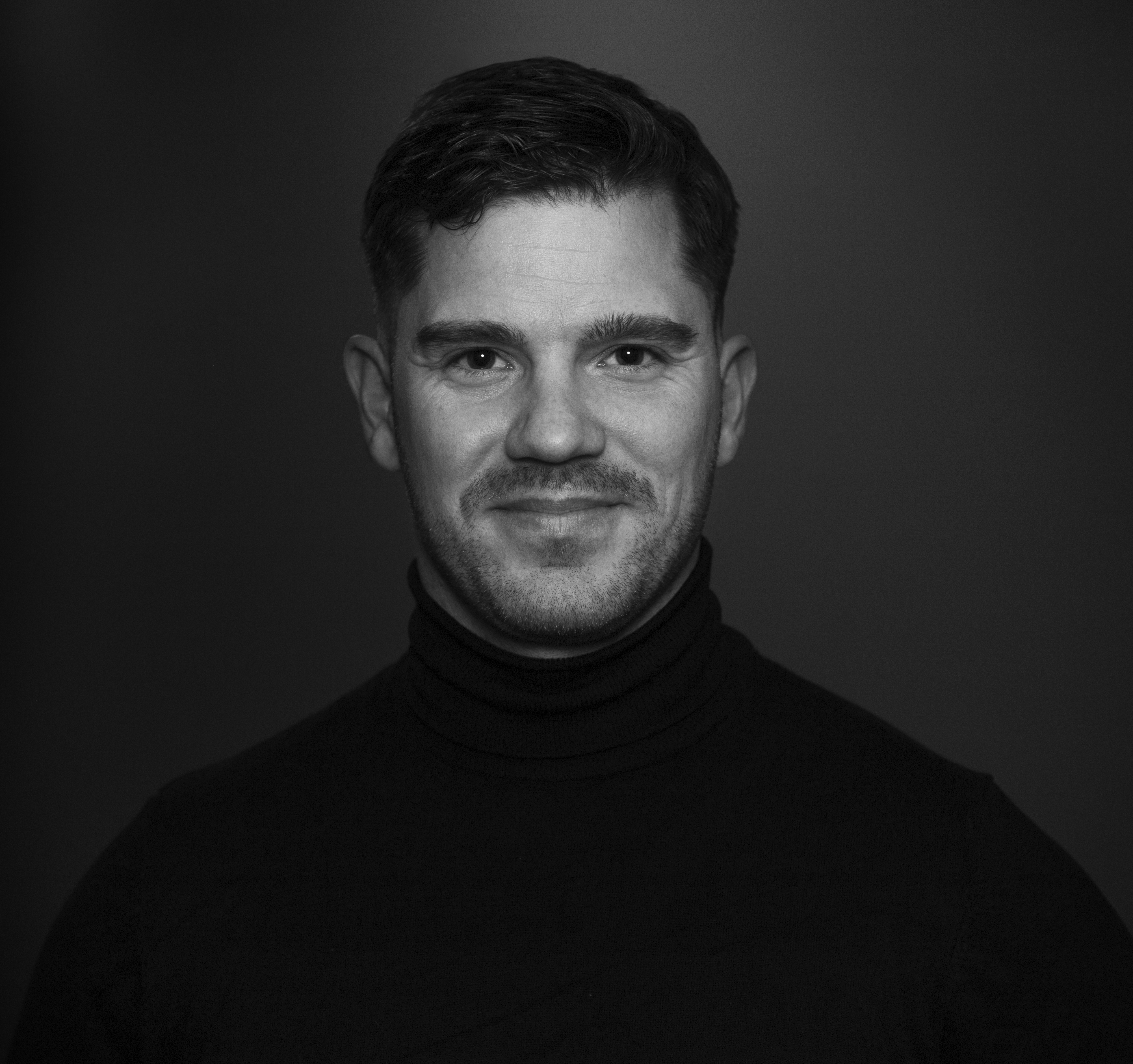 Portrett av Niko Laaksonlaita, geofysiker innen miljøovervåkning